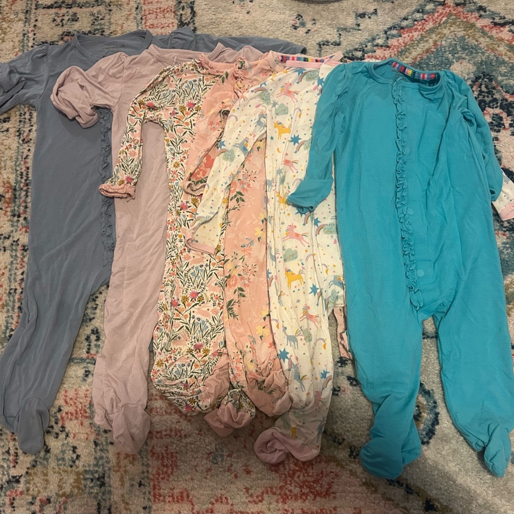 Colorful Magnetic Me Onesie Set